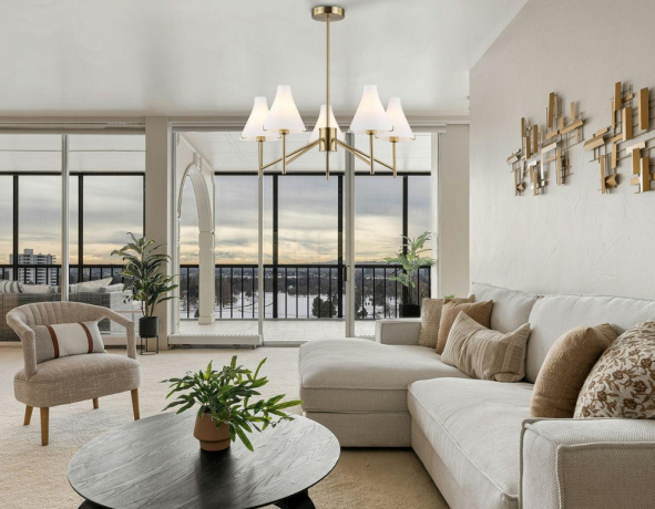 Люстра на штанге Ambrella Light HIGH LIGHT LH57133