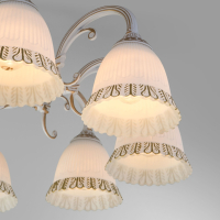 Люстра на штанге Eurosvet Campina 60107/8 белый с золотом