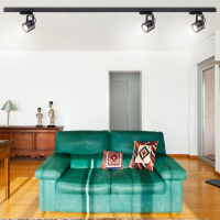 Однофазный светильник для шинопровода с лампочкой Novotech 370427+Lamps