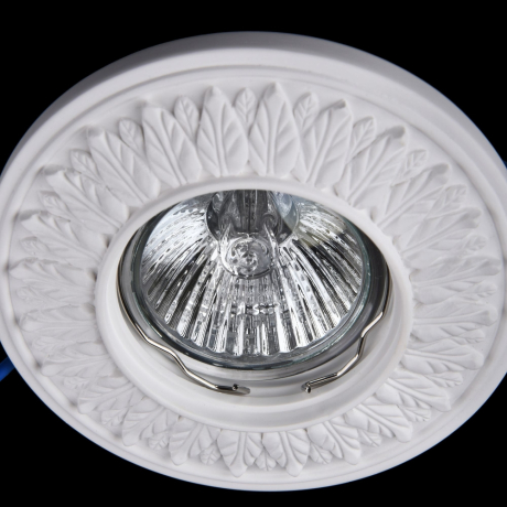 Встраиваемый светильник Maytoni Gyps Classic DL280-1-01-W 