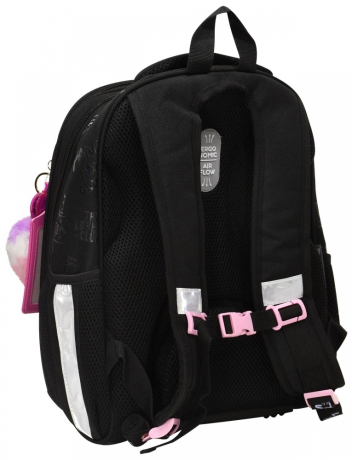 Нарушена упаковка!  <712395> Рюкзак Schoolformat ERGONOMIC LIGHT КОМИКС АНИМЕ 21 л черн. 38х29х19 жестк. каркас 2 отд. молния держатель для карточек брелок кармашки РЮКЖКМБ-КА (247696)