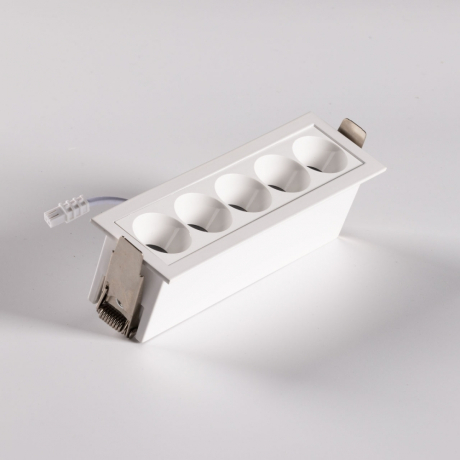 Встраиваемый светильник DeMarkt Информ 1 851010101 