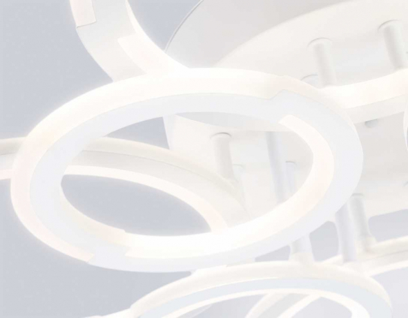 Потолочная люстра Ambrella Light FA FA8945