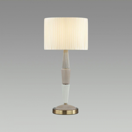 Настольная лампа декоративная Odeon Light Latte 5403/1T 