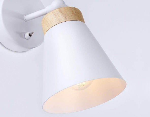 Спот с 1 лампочкой Ambrella light TR8213+Lamps 