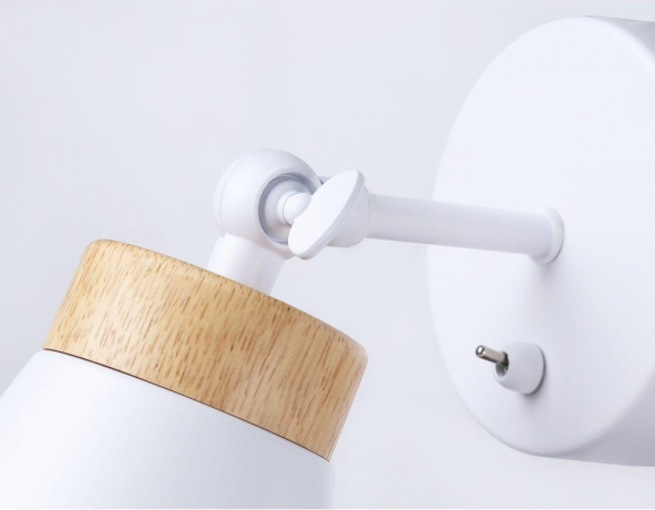 Спот с 1 лампочкой Ambrella light TR8213+Lamps 