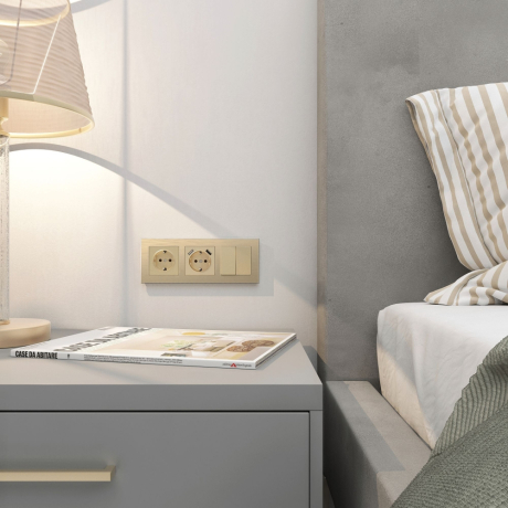 Рамка на 3 поста Werkel Aluminium (шампань) W0031711