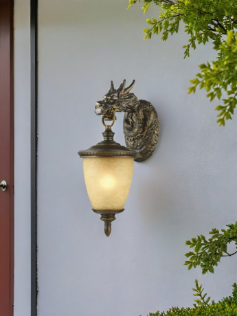 Уличный настенный светильник от Lustrof 769768-33006