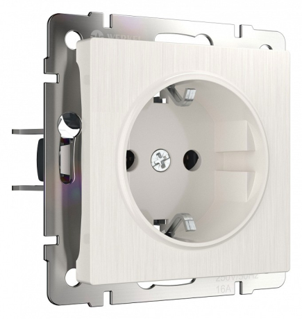 Розетка с заземлением и со шторками, без рамки Werkel перламутровый рифленый W1171113