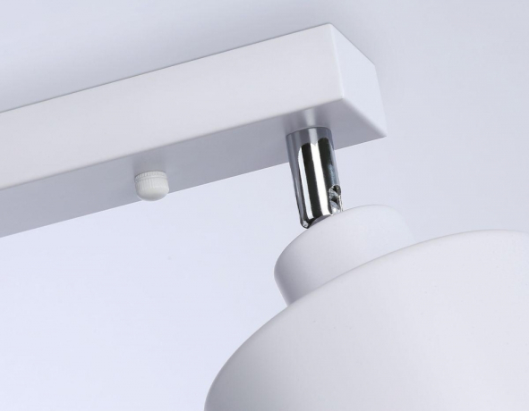 Спот с 2 лампочками Ambrella light TR8141+Lamps 