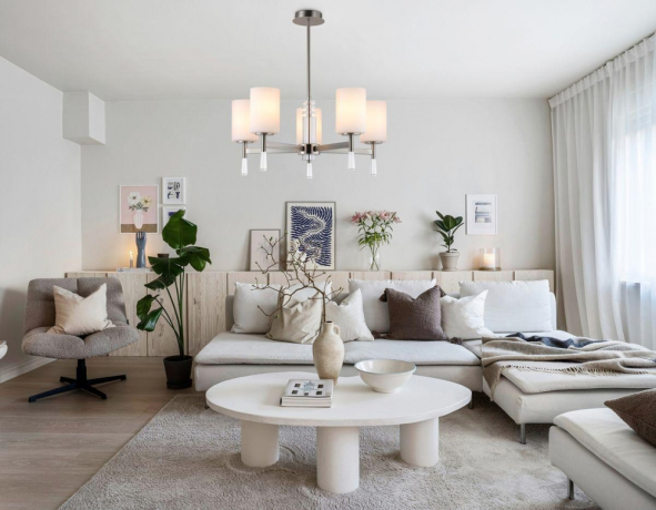 Люстра на штанге Ambrella Light HIGH LIGHT LH56251