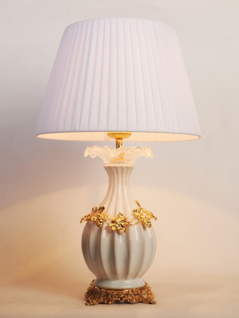 Настольная лампа декоративная Abrasax 8101 TL.8101-1GO 