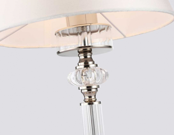 Настольная лампа декоративная Ambrella Light LH LH71007 
