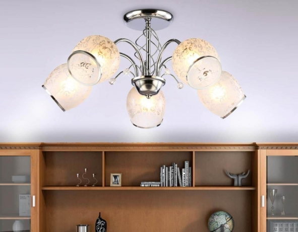 Люстра на штанге Ambrella Light TR TR3188 