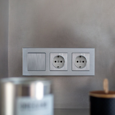 Выключатель проходной одноклавишный без рамки Werkel серебряный рифленый W1112009