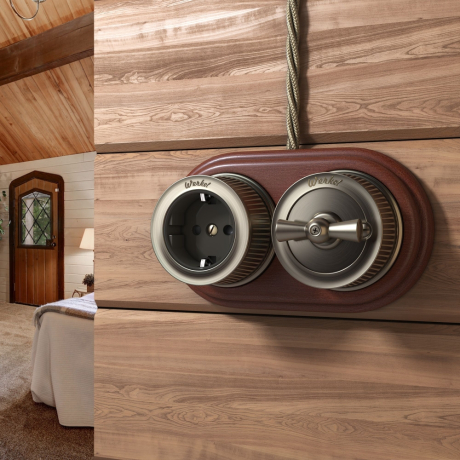 Розетка с заземлением, без рамки Werkel Ретро (бронза) W5771012